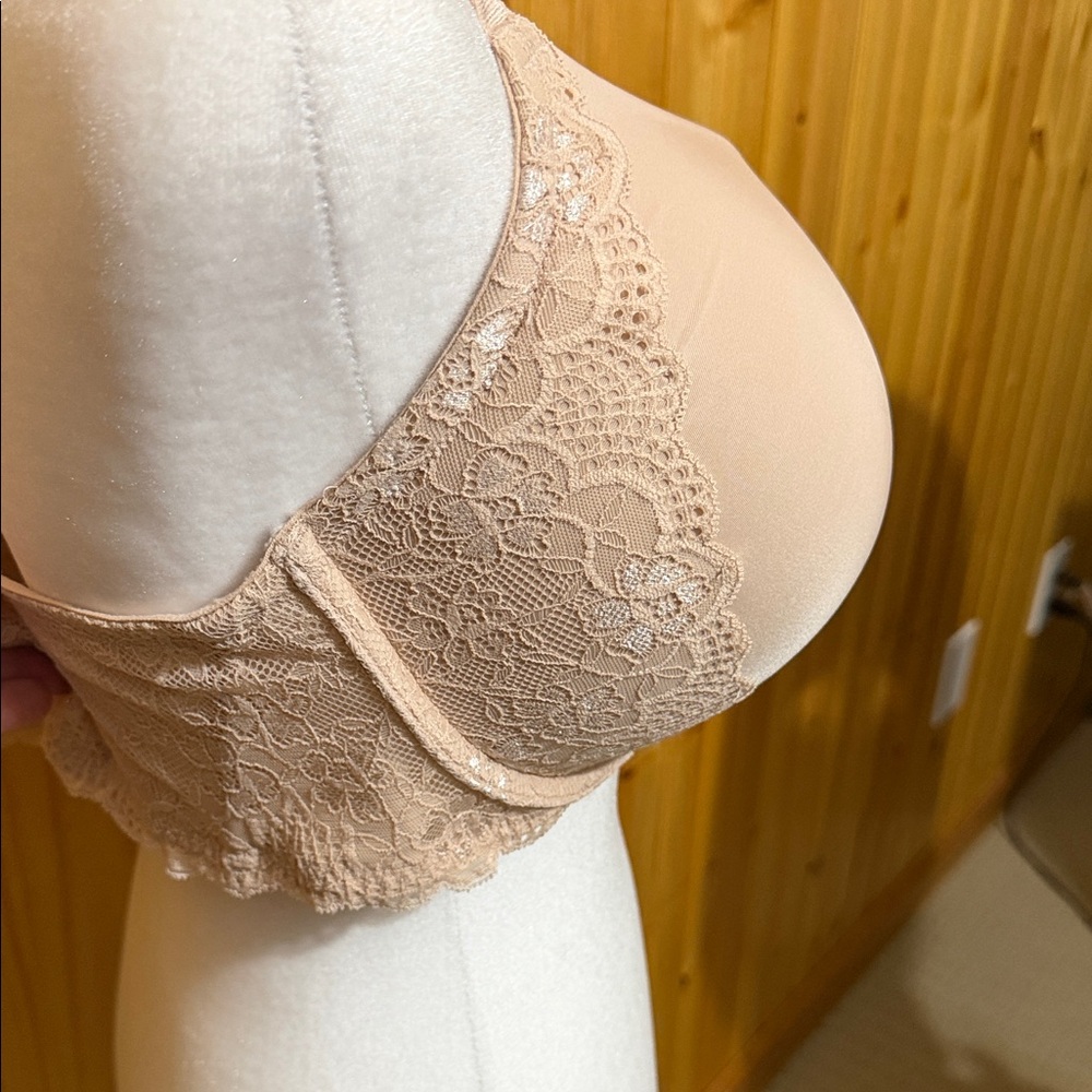 Torrid Curve Nude Push Up Underwire T-Shirt Bra with Lace Trim - 48B. #593033 - Picture 2 of 10
